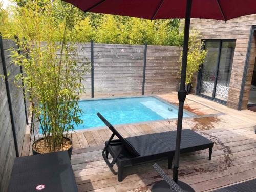 Maisons de vacances Loft privatise avec spa XXL et piscine chauffee !