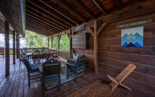 Heaven Sent - Spacious Family Cabin on Lake Nantahala