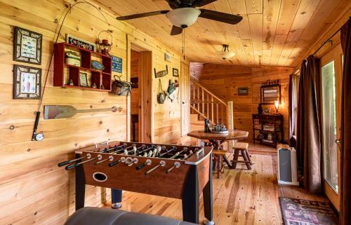 Heaven Sent - Spacious Family Cabin on Lake Nantahala