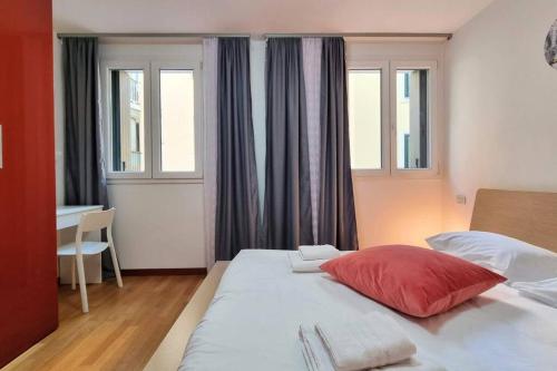  Birds and Sailboats in Triest