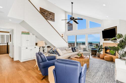 Dolphin House On The Beach in New Smyrna Beach, USA