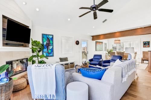 Dolphin House On The Beach in New Smyrna Beach, USA