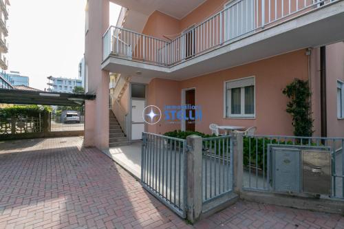 Standard Apartment image 7