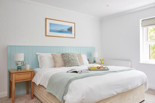 Shanklin Villa Apartments - image 4