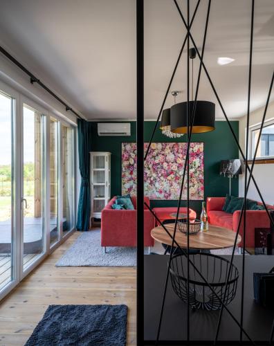 Halacs Homes- Boutique cabins, Boutique Cabin in ซิเกตี โจเซฟ