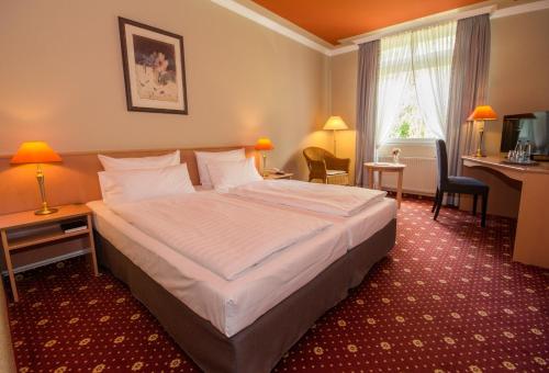 2 twin beds