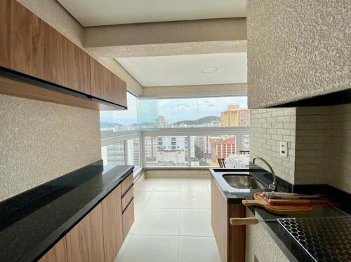 Facilities, 100m Praia Pitangueiras 3Q com Ar Churrasqueira 2 Vagas LP20 in Pitangueiras