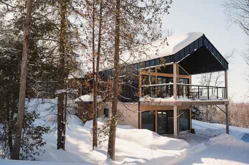 Unic loft Sapa - Massif Charlevoix, Mont-St-Anne in Saint-Joachim (QC)