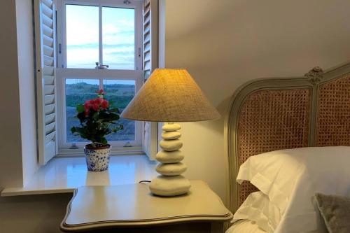 Folly Farm Cottage, Cosy, Secluded near to St Ives