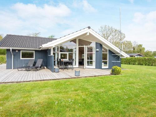 6 person holiday home in Hemmet