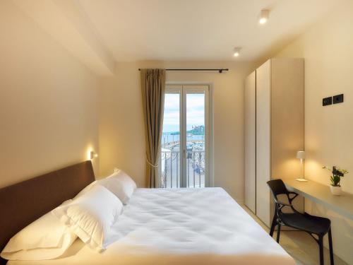Piccolo Hotel - image 5