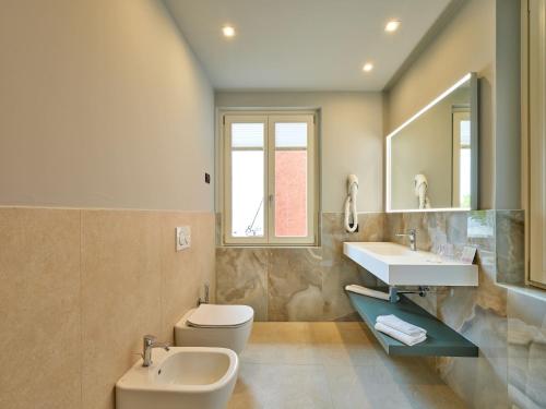 Piccolo Hotel - image 6