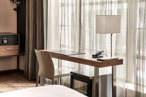 AC Hotel by Marriott New Orleans French Quarter - image 4