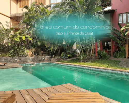17 Sobrado lindo condomínio para família