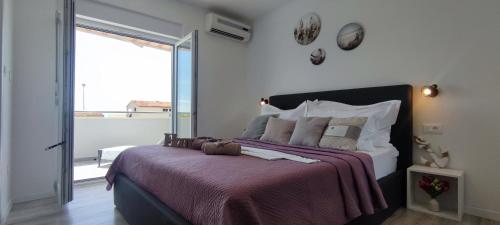  Rooms Lucky in Makarska