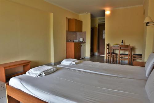 Elpida Hotel - Photo 2 in Zakynthos Island, Greece