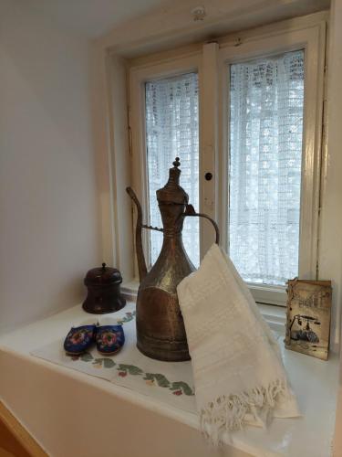 Apartment Honey - image 11