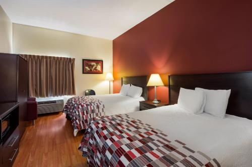 2 double beds