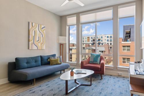 Two-Bedroom Apartment (Self Check-in with Virtual Front Desk)