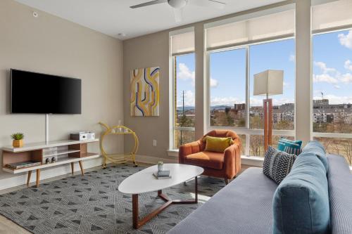 Létesítmények, Kasa Union Station Denver near Coors Pálya