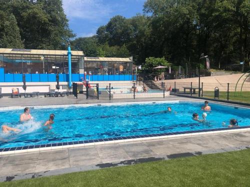 Úszómedence, Vakantie veluwe in Wageningen