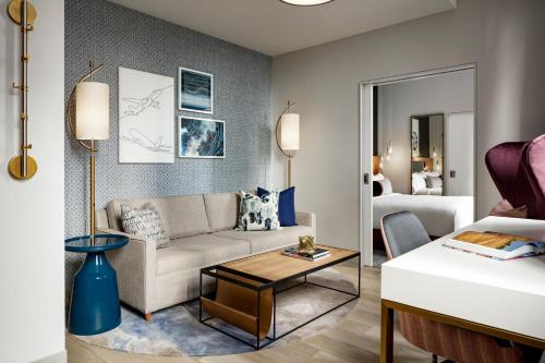 One Bedroom King Suite with 1 King Bed, Sofa bed image 2