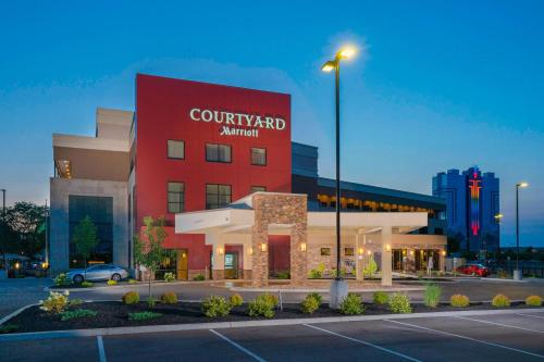 Courtyard by Marriott Niagara Falls, USA