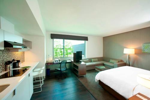 1 king bed