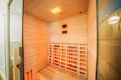 Szauna, Gut Försterlay - Exklusive Boutique Apartments im historischen Winzerhaus direkt an der Mosel (Gut Forsterlay - Exklusive Boutique Apartments im historischen Winzerhaus direkt an der Mosel) in Losnich