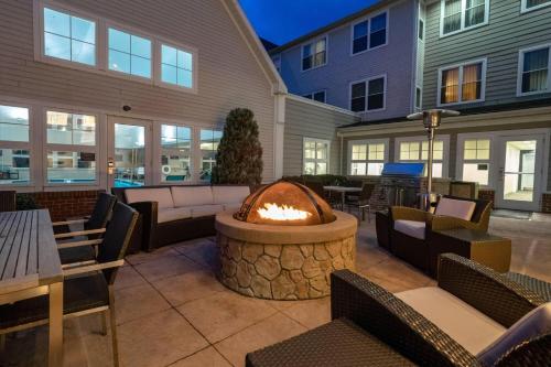 Residence Inn by Marriott Hazleton - image 7