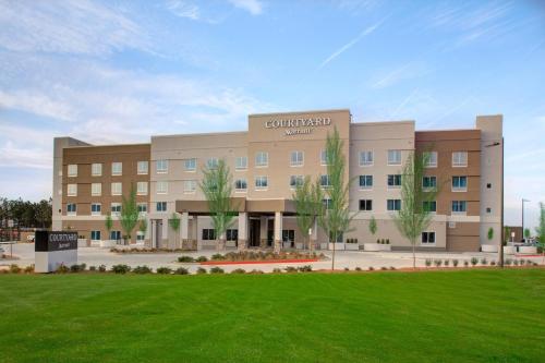 Courtyard by Marriott Atlanta Kennesaw