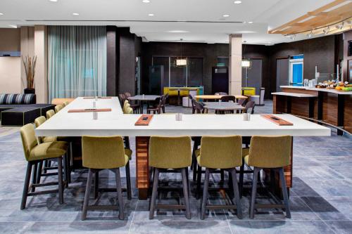 Courtyard by Marriott Atlanta Kennesaw