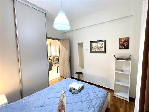 Elegant & Modern Flat Near Panathenaic Stadium