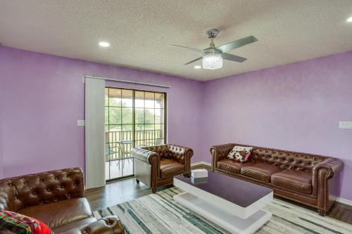 Texas Ranch Vacation Rental with Outdoor Pool!