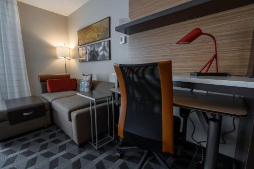 TownePlace Suites by Marriott Clinton - image 14