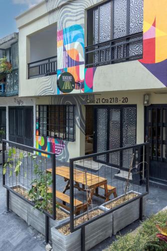 Ventiuna Hotel y Coliving, Pereira