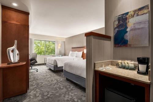 Courtyard by Marriott Philadelphia Montgomeryville - image 13