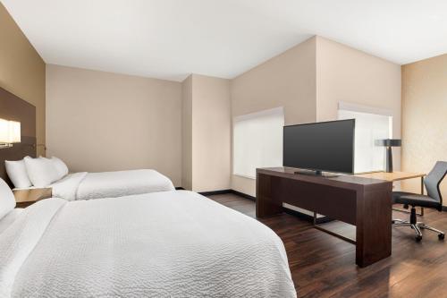 1 queen bed