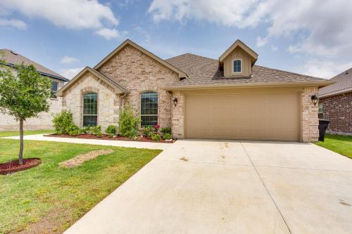 Spacious Forney Home Rental with Game Room! in Forney, USA