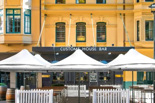 Sydney Harbour Marriott Hotel at Circular Quay - image 2
