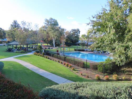 Albury Gardens Tourist Park