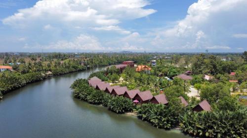 Lodge Moni Essara Kampot