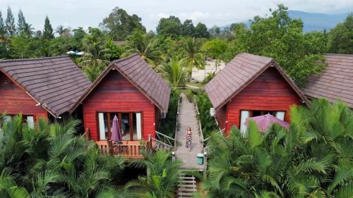 Lodge Moni Essara Kampot