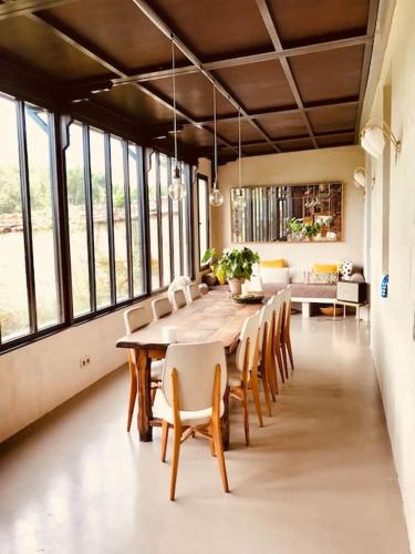 Grande Maison en bord de Seine, 1h 15de Paris in Ande