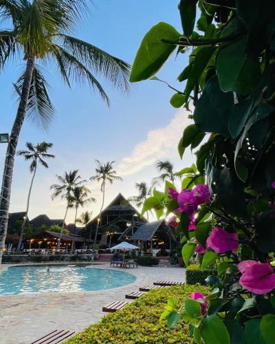 Palumboreef Beach Resort