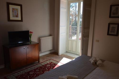 Uzeda, Doppia con bagno privato, Mascalucia (photo 8)