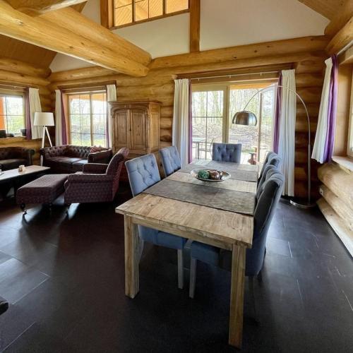 Unieke houten villa met SAUNA in Twente - 5p in Twenterand