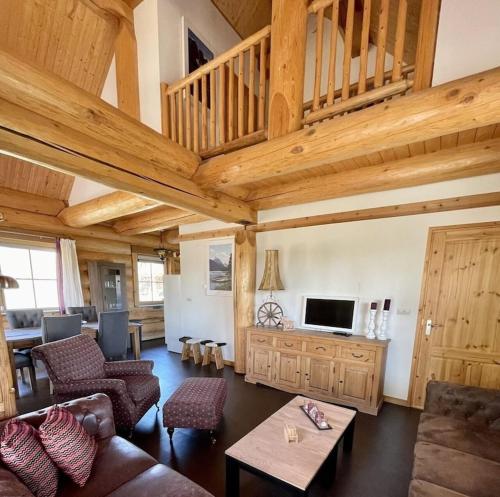 Unieke houten villa met SAUNA in Twente - 5p in Twenterand