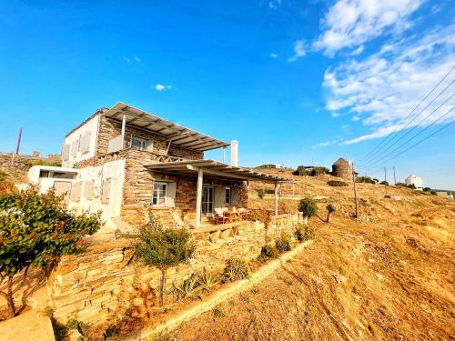 The Traditional Stone Villa - Location saisonnière - Koundouros