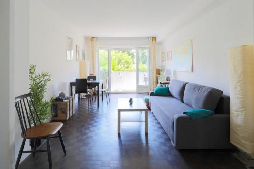 Espace Lumineux avec Jardin et Garage clos à 15 min de Paris - Location saisonnière - Créteil